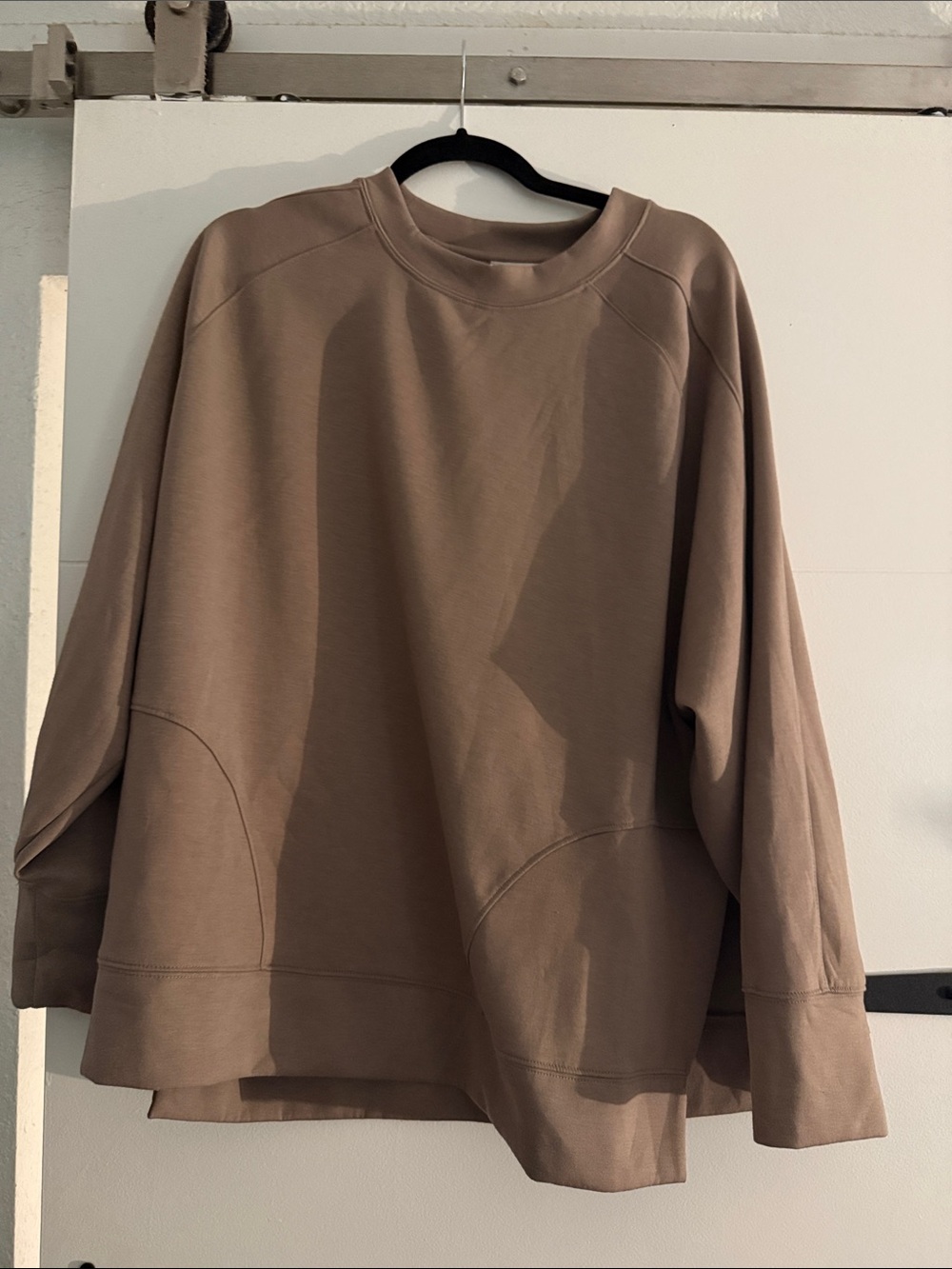 Women's Oversized Crewneck Sweatshirt - Taupe